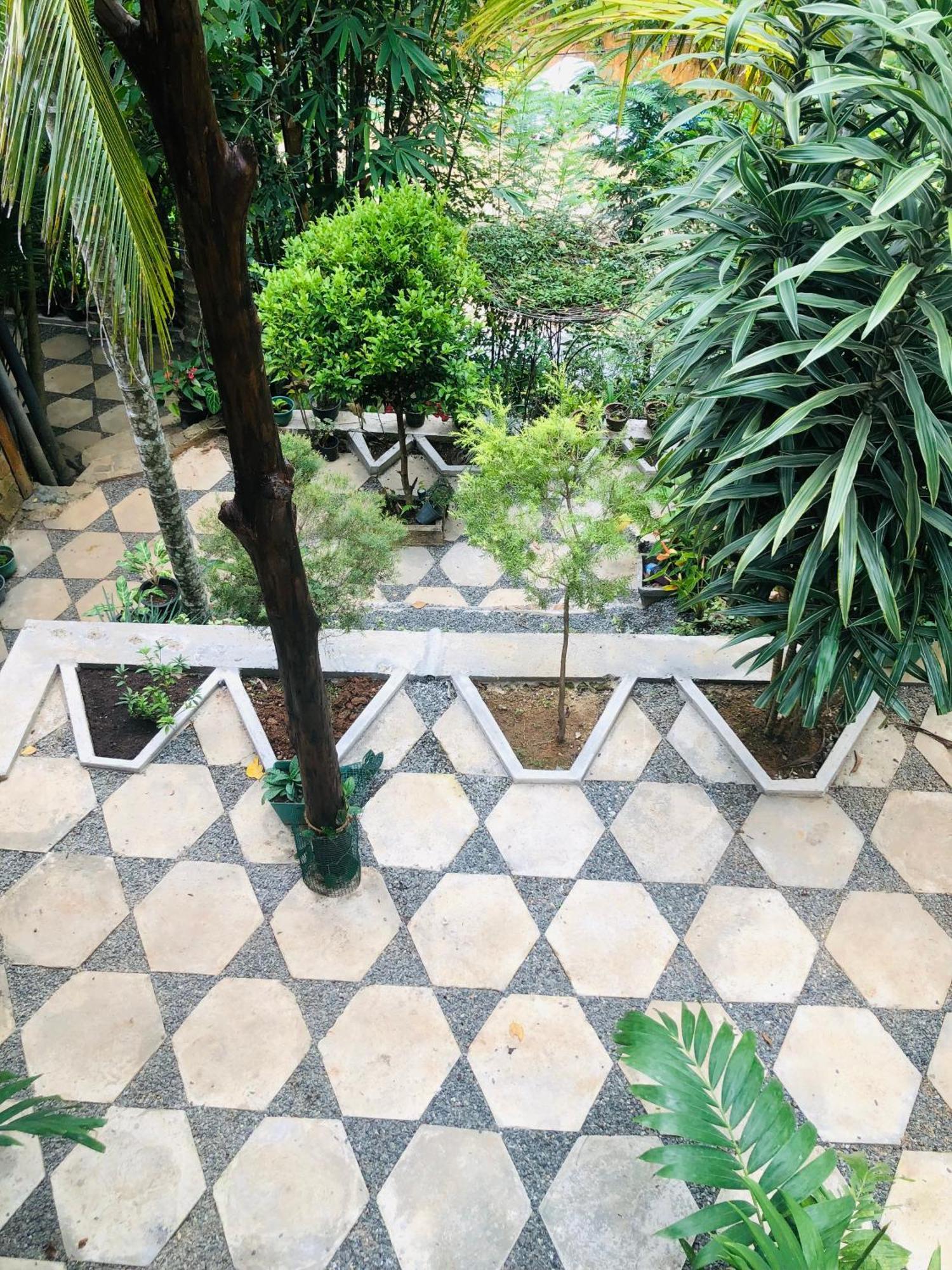 Sky Garden Ella Apartment Exterior photo